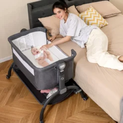 Baby Beistellbett Babybett mit 7-facher Höhenverstellung feststellbaren Rollen Grau/Beige