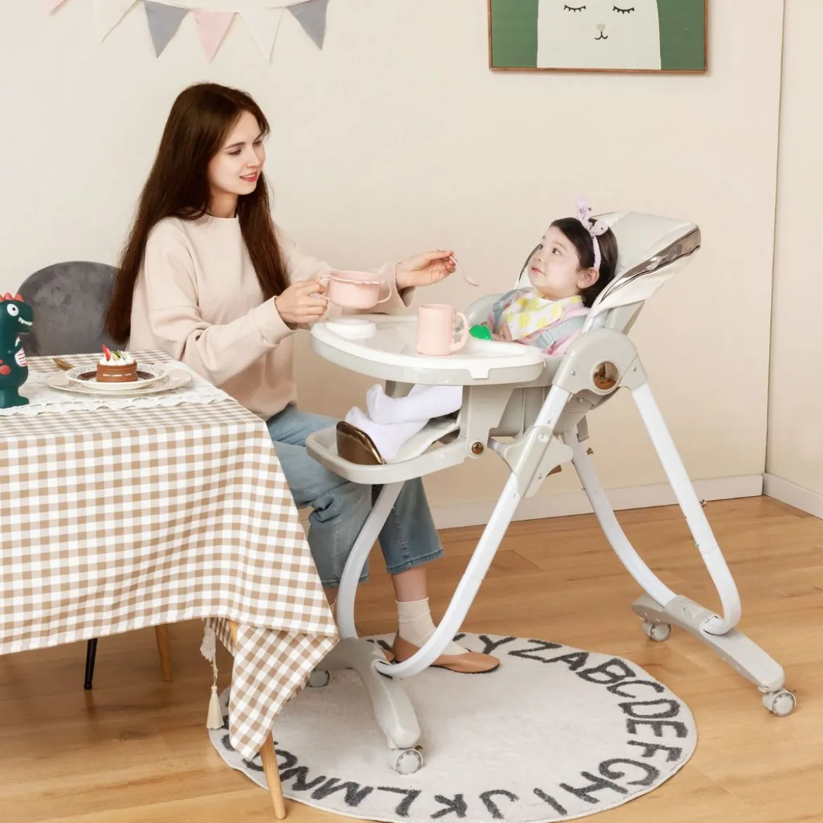 Baby Hochstuhl klappbar Babystuhl mit Liegefunktion Rädern & Doppeltablett 96,5 x 55 x 99–109 cm Grau