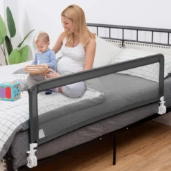 100cm Höhenverstellbares Bettschutzgitter mit Befestigungsgurt geeignet für Doppelmatratzen Grau