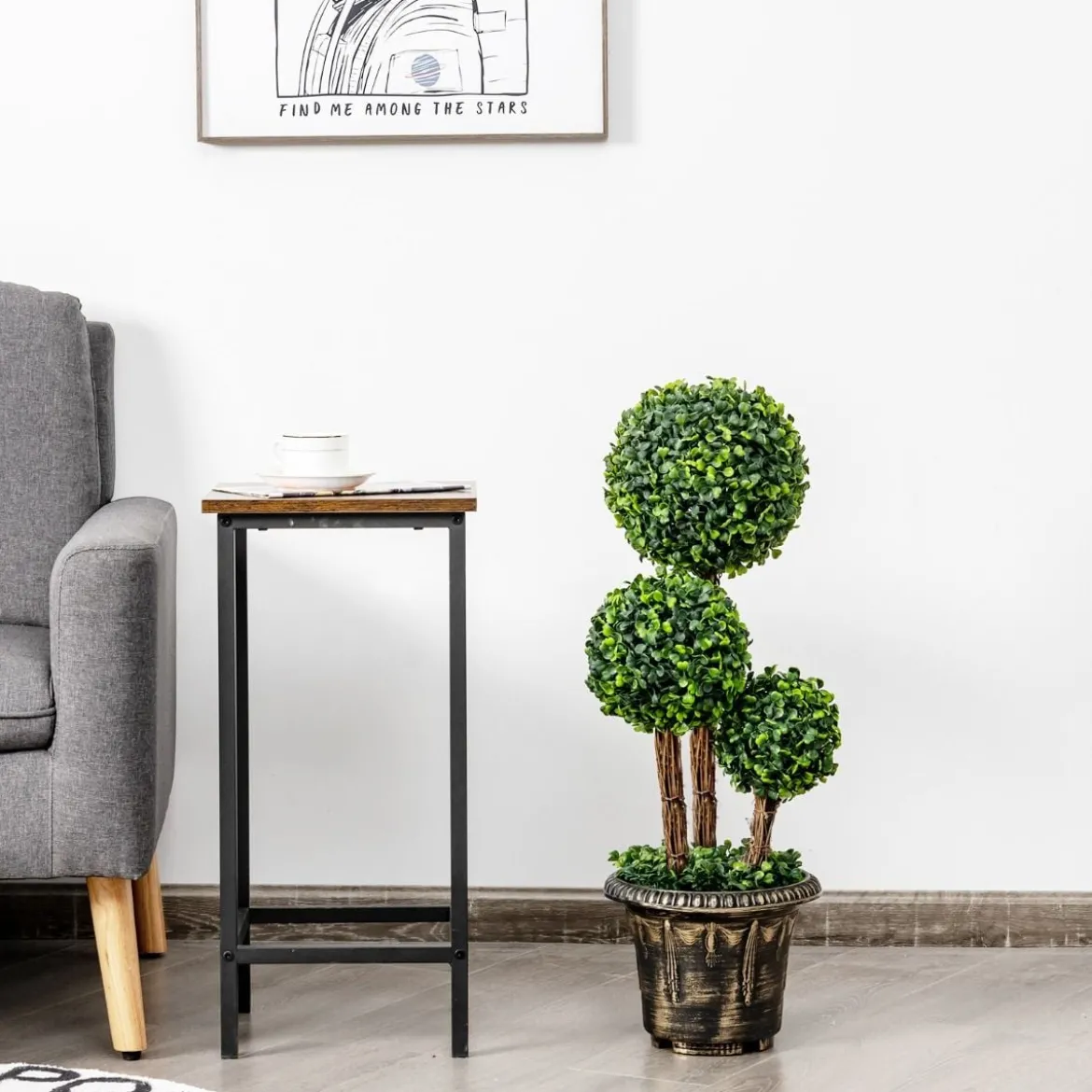 75 cm hoher künstlicher Formschnittbaum mit 3 Kugeln immergrüner Kunstbaum