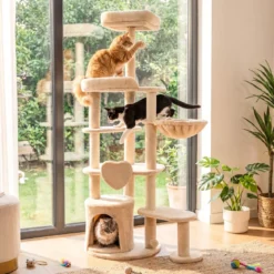 149 cm Indoor Kratzbaum mit Kippsicherung & 4 Sisal-Kratzsäulen für Kleine und Mittelgroße Katzen