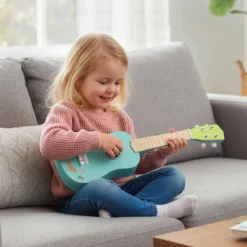 53 cm Ukulele Gitarre für Kinder 4-saitige Mini-Ukulele mit Bassholz-Korpus für Kinder ab 3 Jahren Hellblau