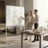 Doppelseitiges Höhenverstellbares Whiteboard mit Rollen & Ständer & Stiftablage Weiß