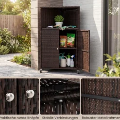 Eckschrank Rattan Outdoor Aufbewahrungsschrank mit 3 Ablagen 2 Türen und Feststellbaren Rollen