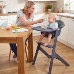 Hochstuhl Baby 3 in 1 Kinderstuhl mit Verstellbarem Tablett & Fußstütze bis 15 kg Grau