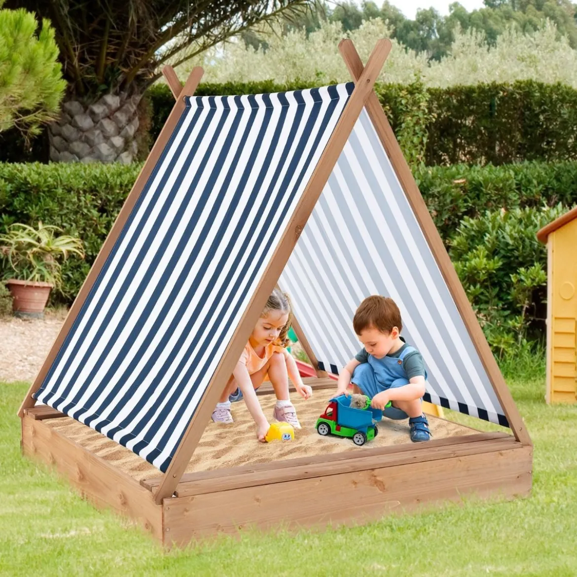 Kindersandkasten mit Abdeckung & 2 Sitzbänken Outdoor Holzsandkasten 124 x 123 cm