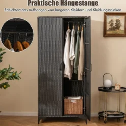 Kleiderschrank aus PE-Rattan mit 2 Türen & Kleiderstange & 4 Fächern Geräteschrank Garderobenschrank für Garten Schlafzimmer