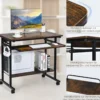 Schreibtisch mit Rollen Tastaturablage Platzsparender Computertisch 80 x 50 x 75 cm Rustikales Braun
