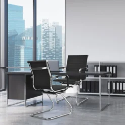 Set aus 6 Bürostühlen Moderne Konferenzstühle mit Mittlerer Rückenlehne & Kufengestell Schwarz