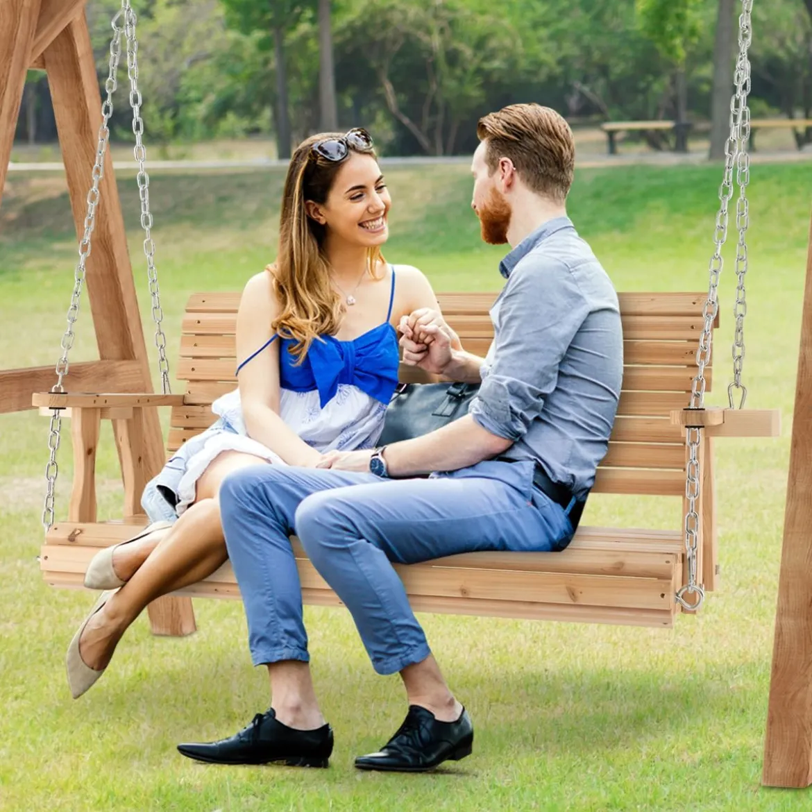 2-Sitzer Schaukelbank aus Holz bis 240 kg belastbar Gartenschaukel mit Getränkehaltern Natur