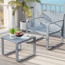 2-teiliges Gartenmöbel Set aus PP Wetterfestes Balkonset Gartensessel mit Tisch Balkonmöbel