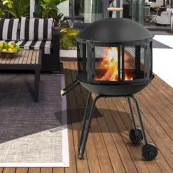 Terrassenfeuerstelle mit Rädern & Griff Feuerschale 2-türiges Design Funkenschutz 69 x 56 x 108 cm Schwarz