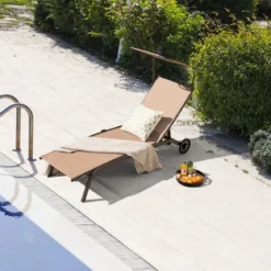 Terrassenliege Outdoor-Liegestuhl mit Rädern Strandliege aus Metall Braun
