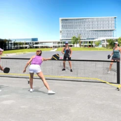 tragbares Pickleball Netz mit Rollen 6,7 m Pickleball-System in offizieller Größe mit Metallrahmen