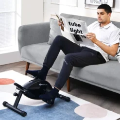 Trainingsgerättragbarer Heimtrainer Mini Stepper einstellbarer Magnetwiderstand Schwarz