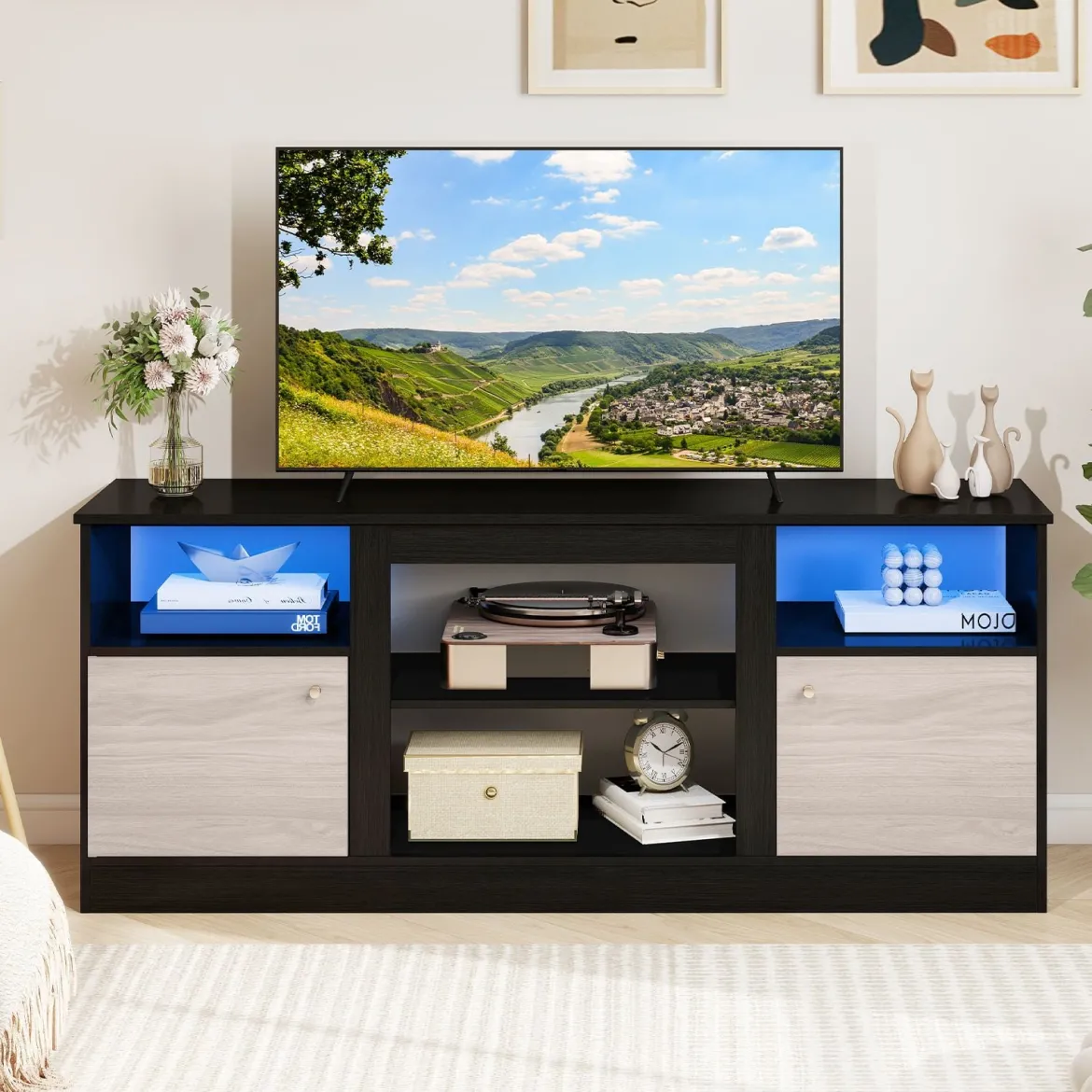 TV-Schrank mit LED-Lichtern für 65" Fernseher Fernsehschrank mit Verstellbarem Regal