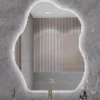 Unregelmäßiger Badspiegel mit LED Beleuchtung & Anti-Beschlag & Memory-Funktion Wandspiegel 70 x 50 cm