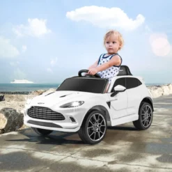 12V Aston Martin DBX Kinderauto mit 2,4G-Fernbedienung 1,4-2,5 km/h Weiß