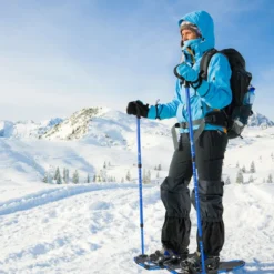 Vielseitiges Schneeschuhe-Set 63 cm ergonomische Schneeschuhe mit Doppel-Ratschenbindungssystem Blau