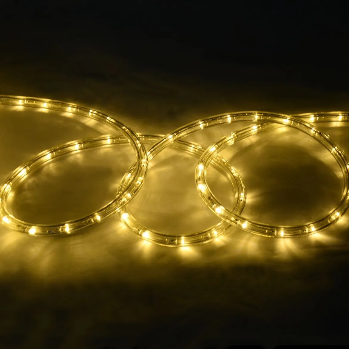 Weihnachtsbeleuchtung 30M Lichterschlauch Lichterkette für Außen und Innen mit 1080 LEDs