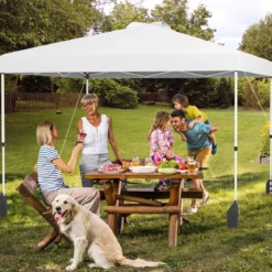 3 x 3 m Pop-up-Pavillon mit Seitenwand tragbarer Gartenpavillon inkl. Schattenspender mit Rolltasche Weiß